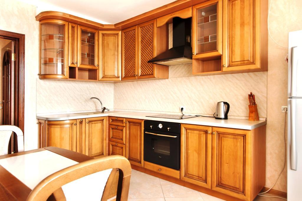 Apartment In Complex Korona On Knyazhyi Zaton 21 Kyiv Room photo